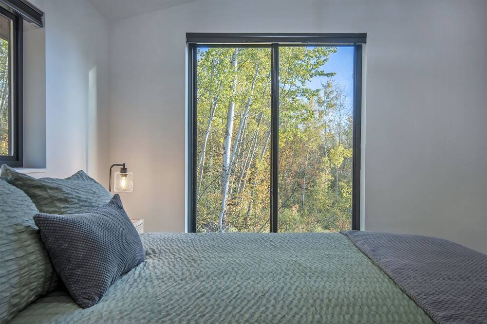 Photo of Others in Clawson