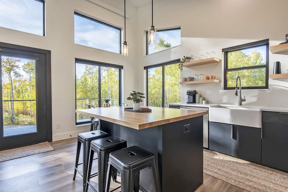 Photo of Others in Clawson