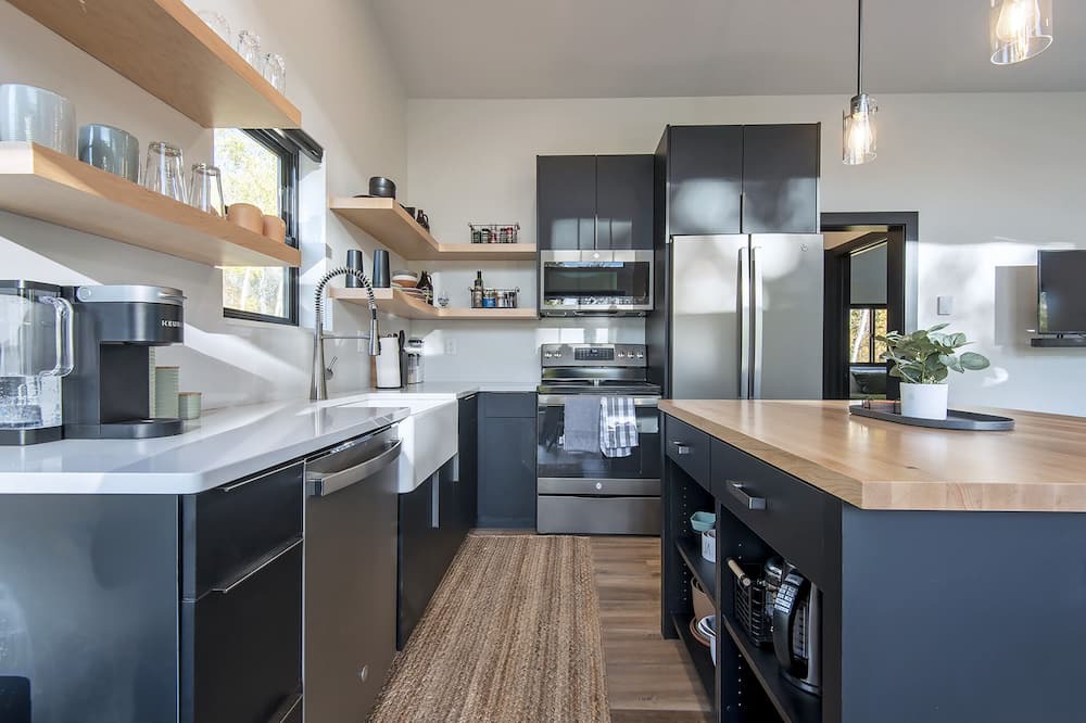 Photo of Others in Clawson