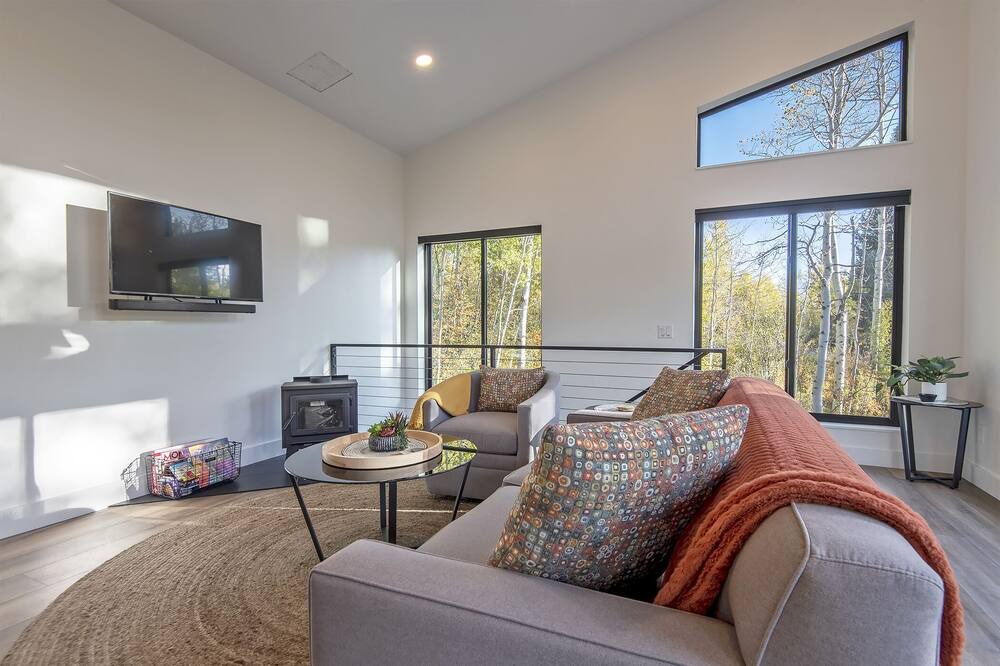 Photo of Others in Clawson