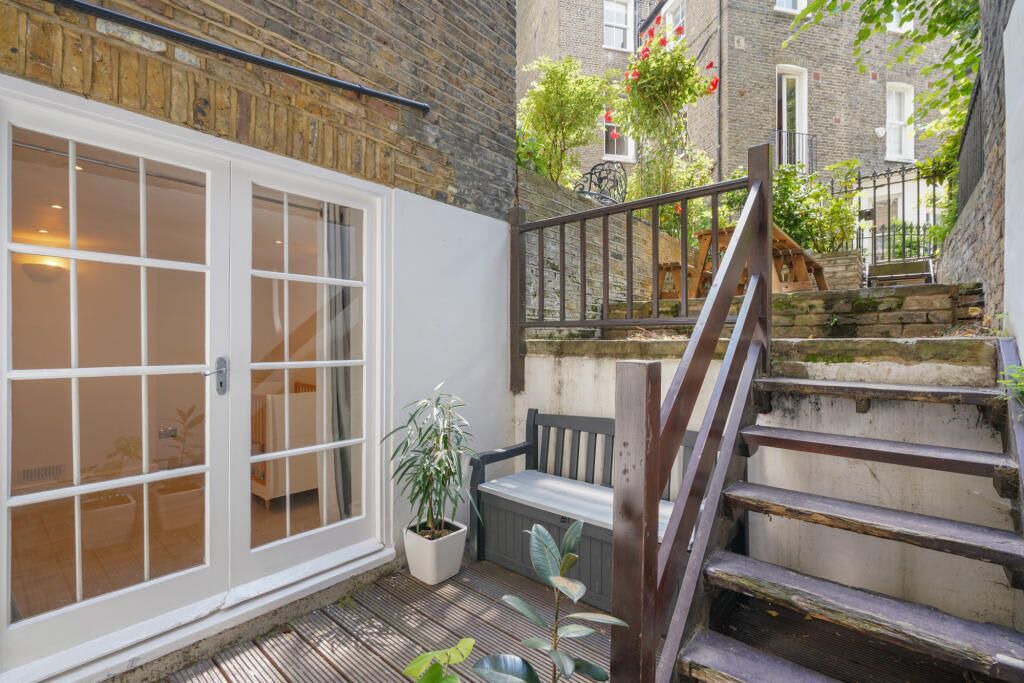 Photo of Patio Balcony in Forest Gate