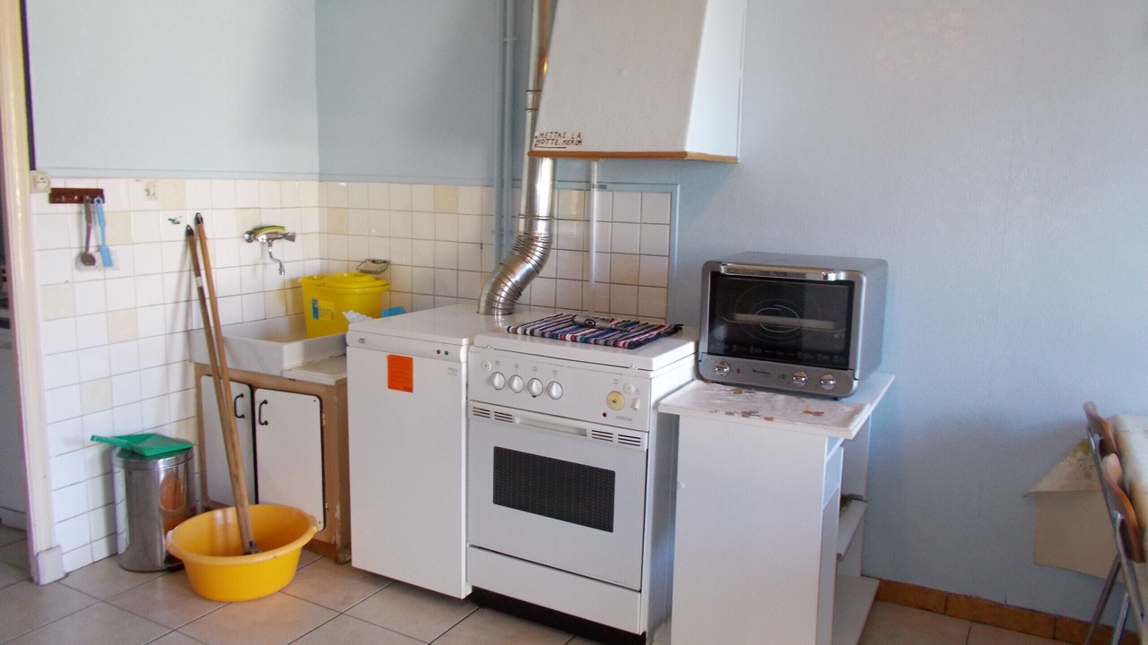 Photo of Kitchen in Chambon-sur-Lac