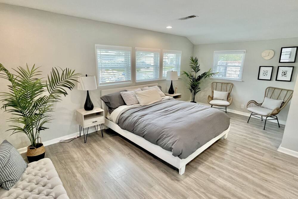 Photo of Bedroom in Winnetka