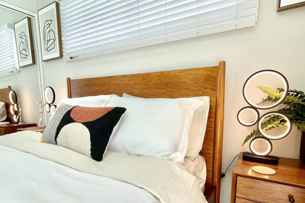 Photo of Bedroom in Winnetka
