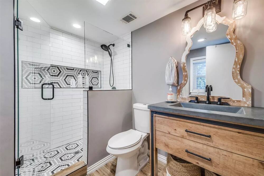 Photo of Bathroom in Roanoke