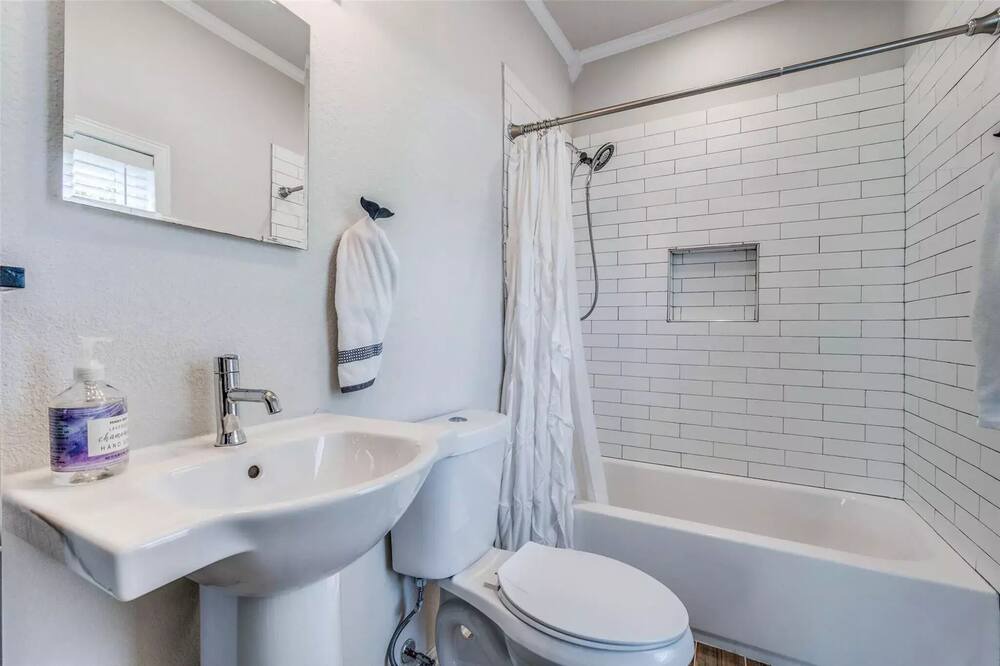 Photo of Bathroom in Roanoke