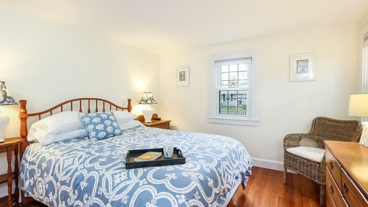 Photo of Others in Teaticket