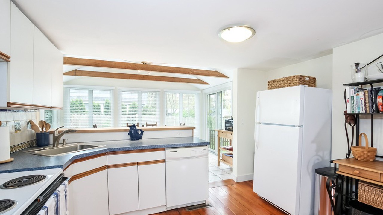 Photo of Kitchen in Teaticket