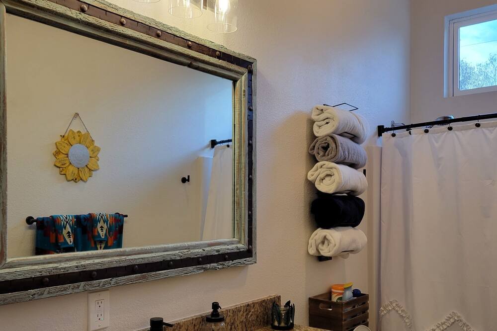 Photo of Bathroom in Commerce