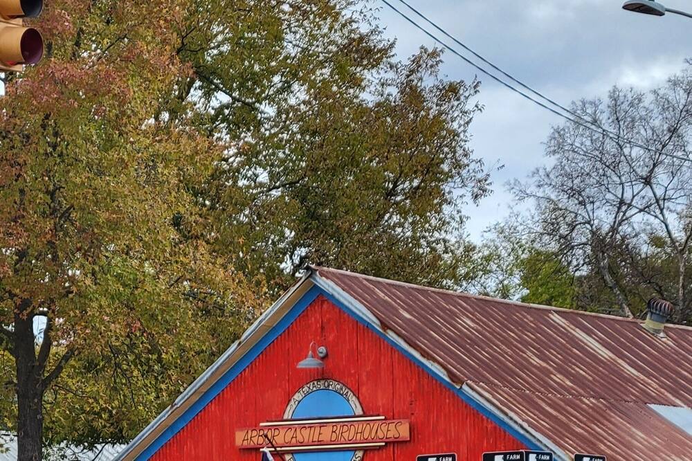 Photo of Outdoor in Edom