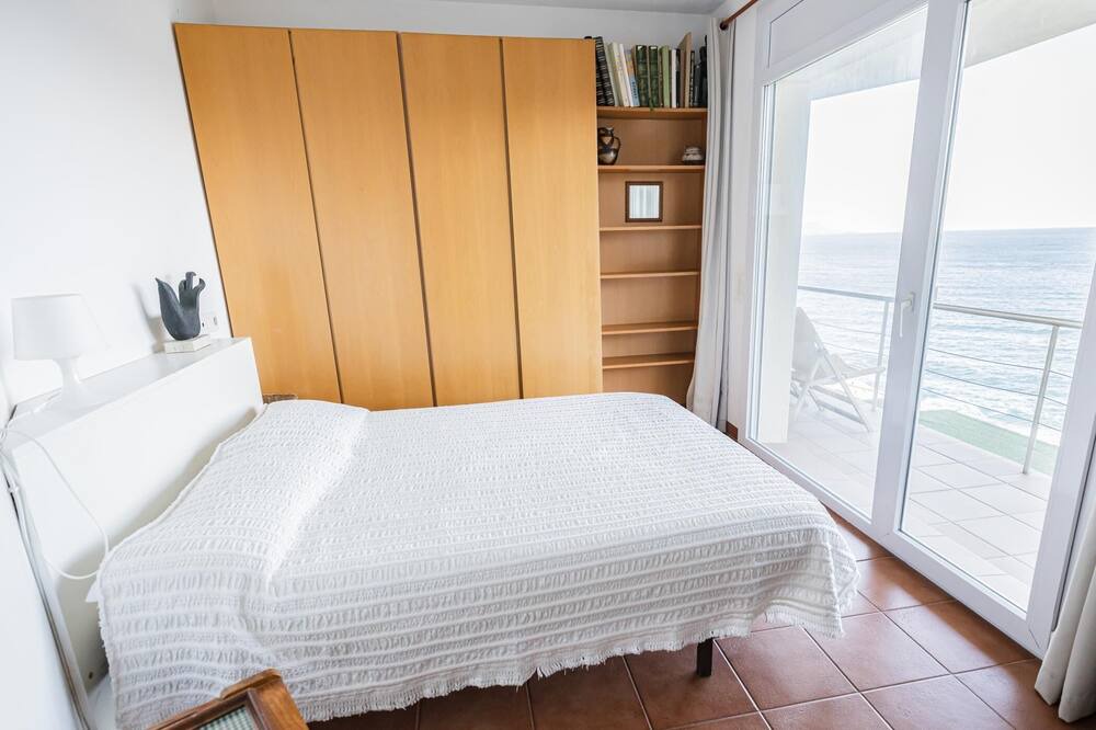 Photo of Bedroom in Port de la Selva