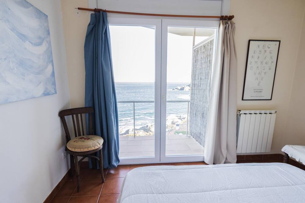 Photo of Bedroom in Port de la Selva