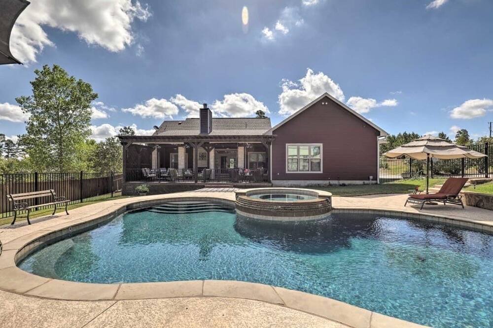 Photo of Outdoor in Bastrop