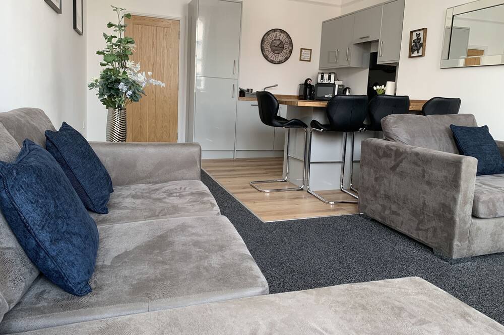 Photo of Others in Leek