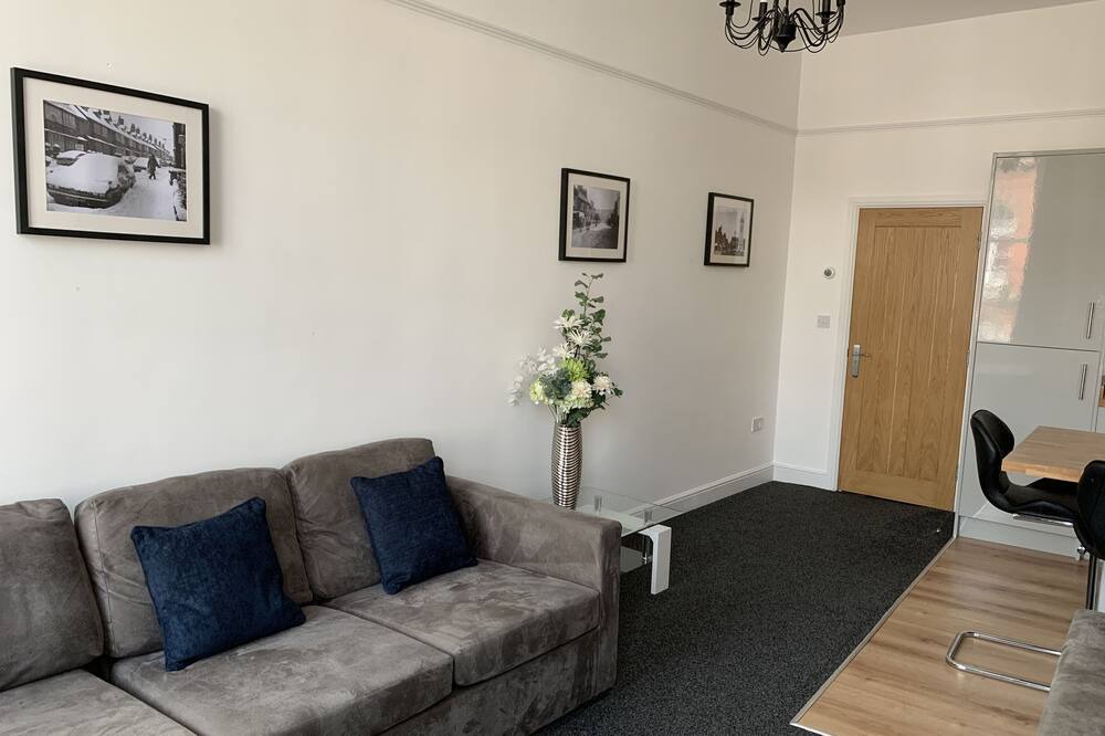 Photo of Others in Leek