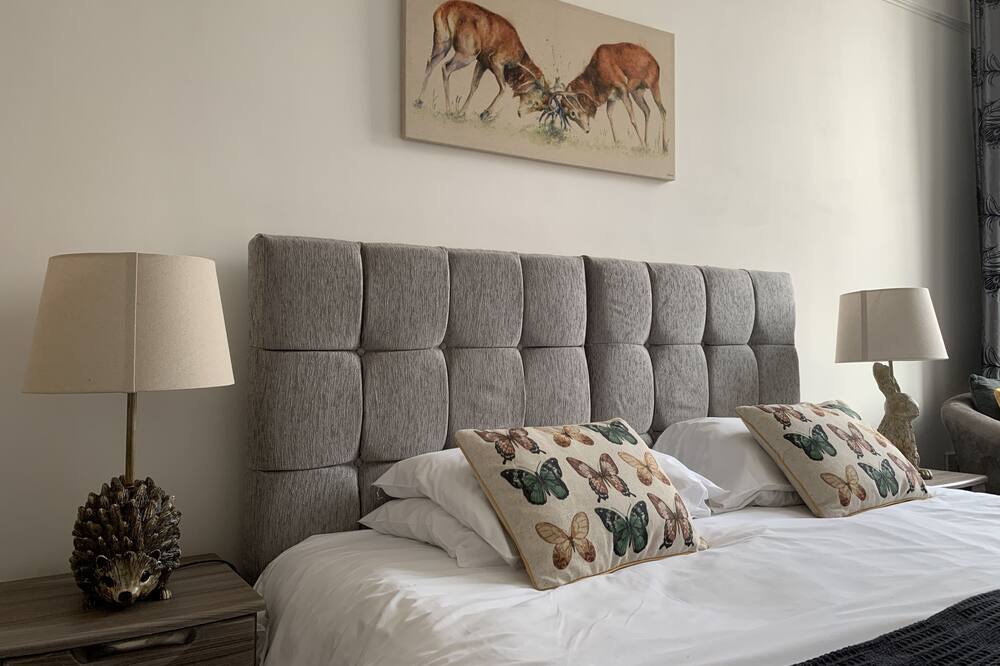 Photo of Others in Leek