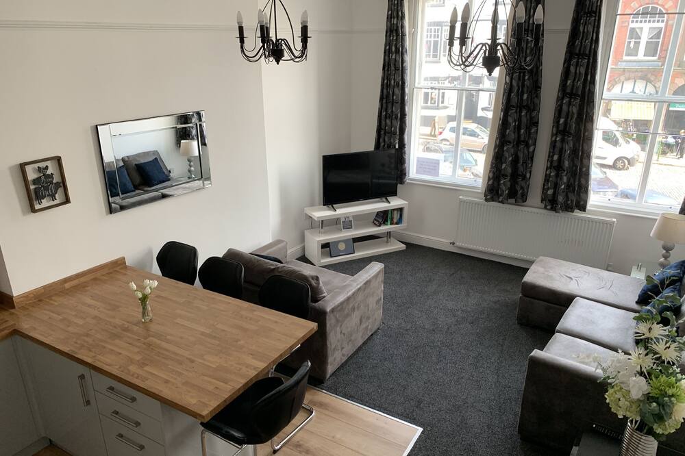 Photo of Others in Leek