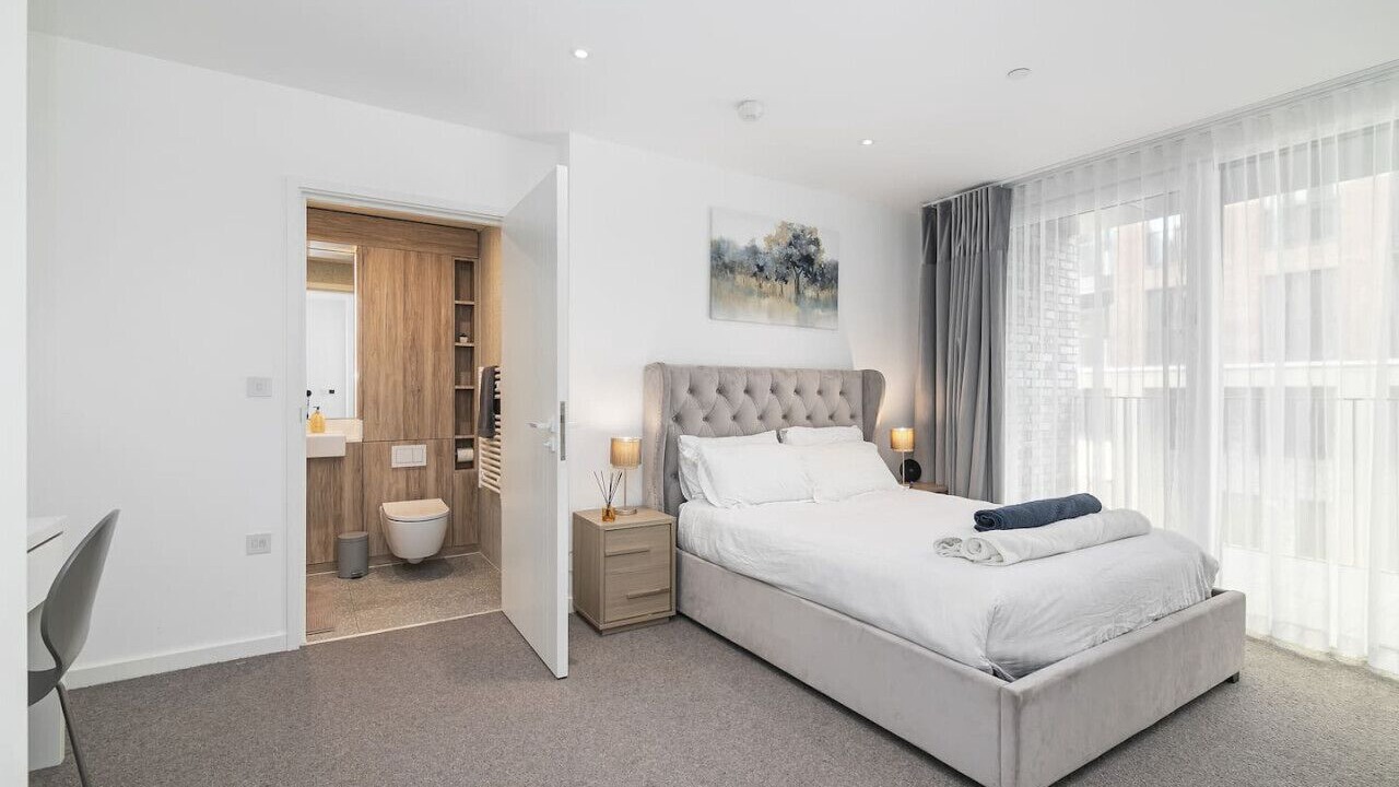 Photo of Others in Stepney Green