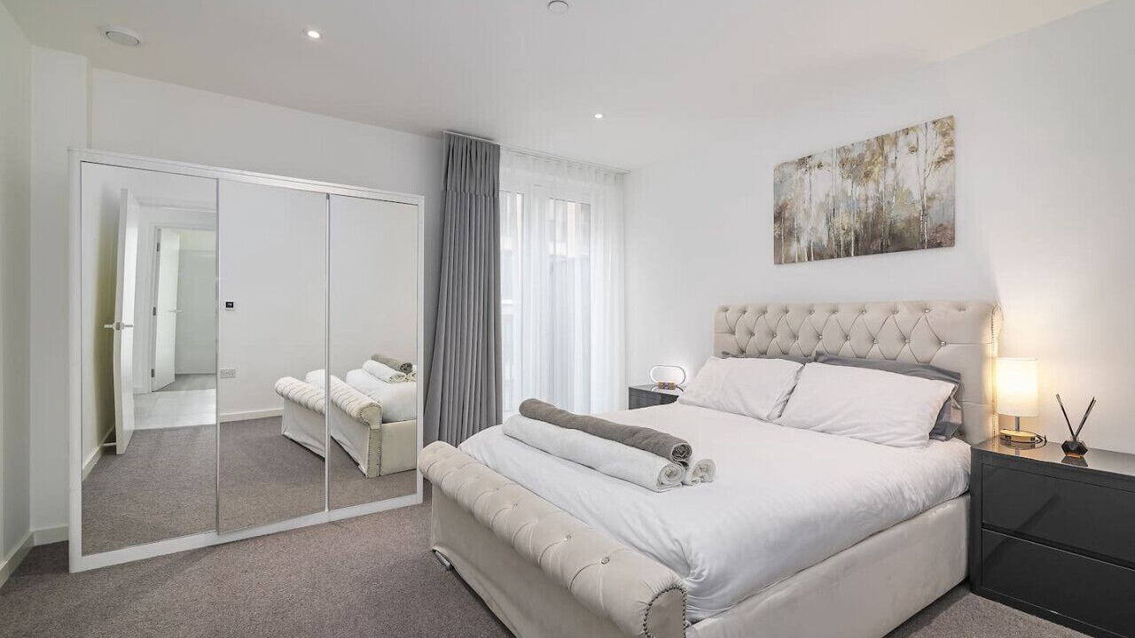 Photo of Others in Stepney Green