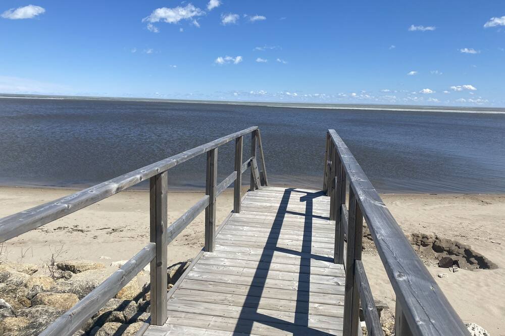 Photo of Others in Winnipeg Beach