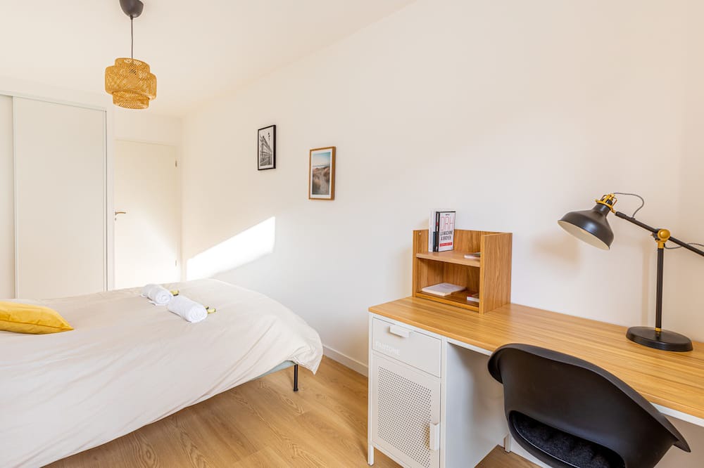 Photo of Bedroom in Arcueil