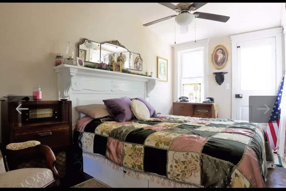 Photo of Bedroom in Mount Holly