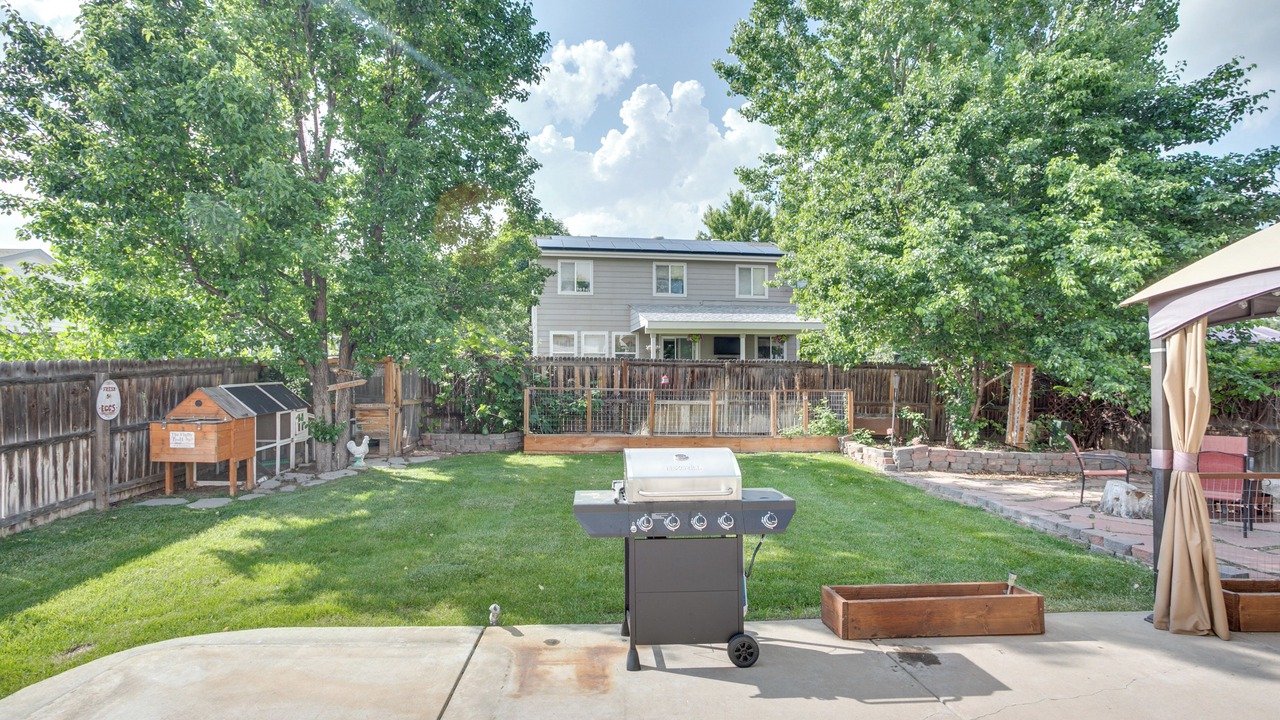 Photo of Outdoor in Thornton