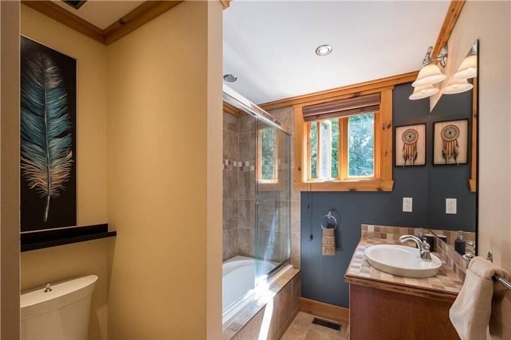 Photo of Bathroom in Labelle