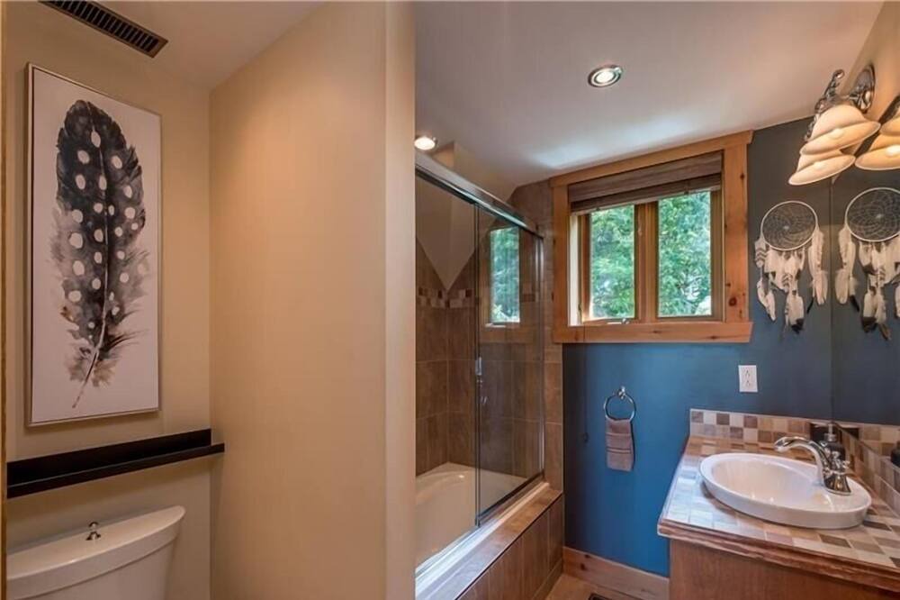 Photo of Bathroom in Labelle