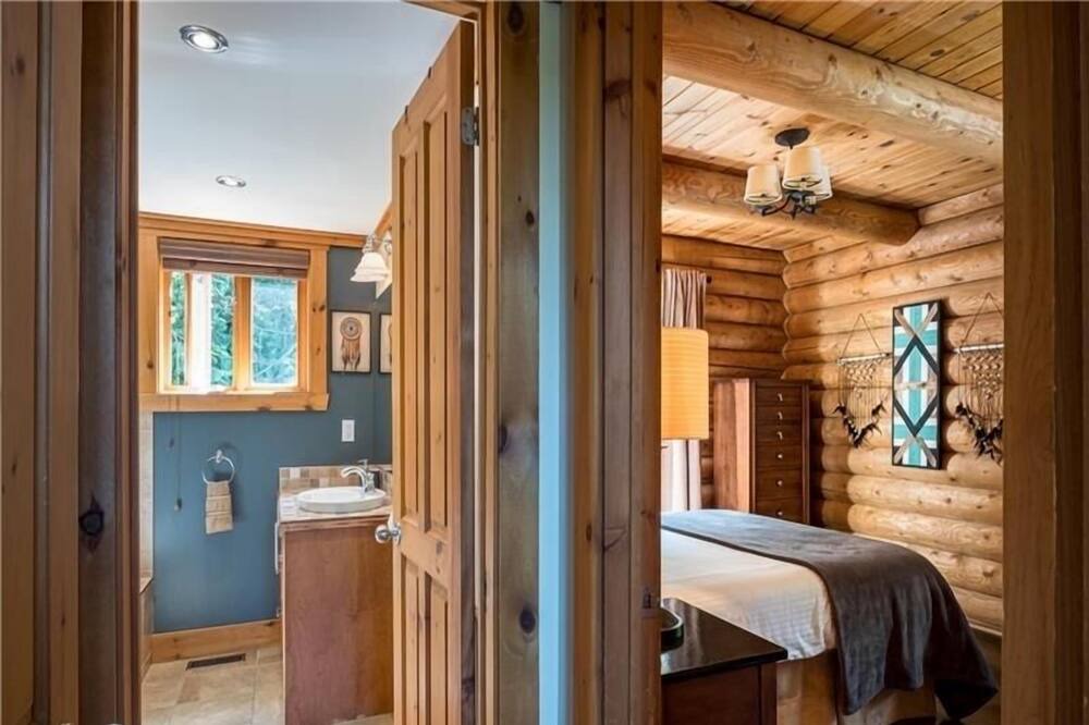 Photo of Bedroom in Labelle