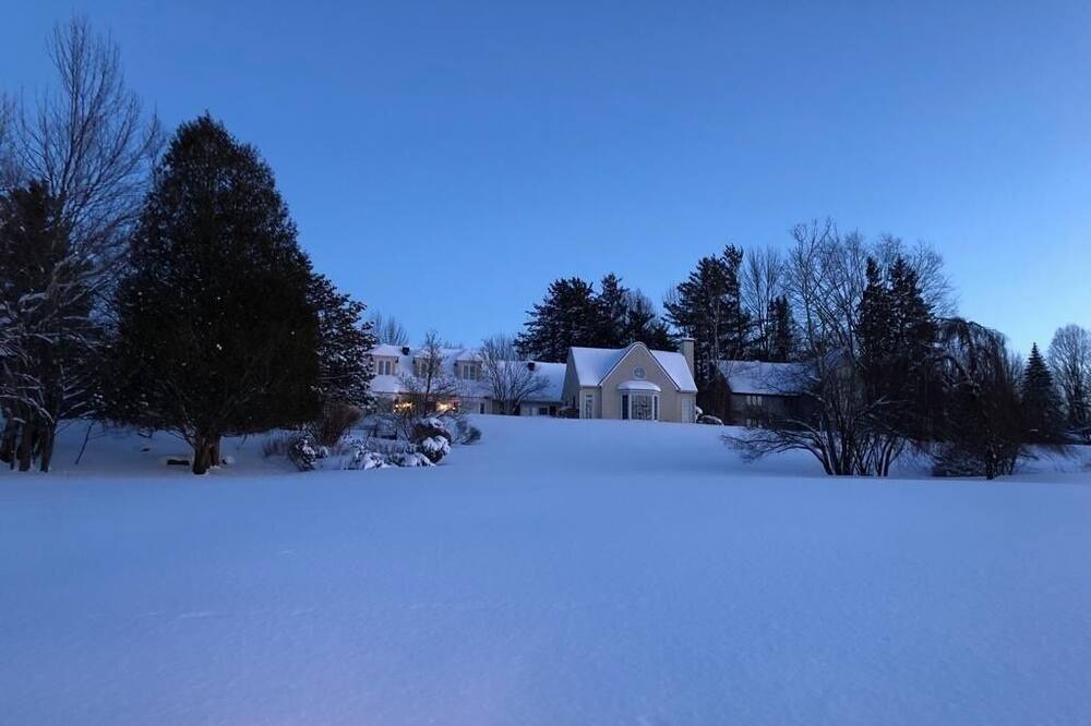 Photo of Outdoor in Knowlton