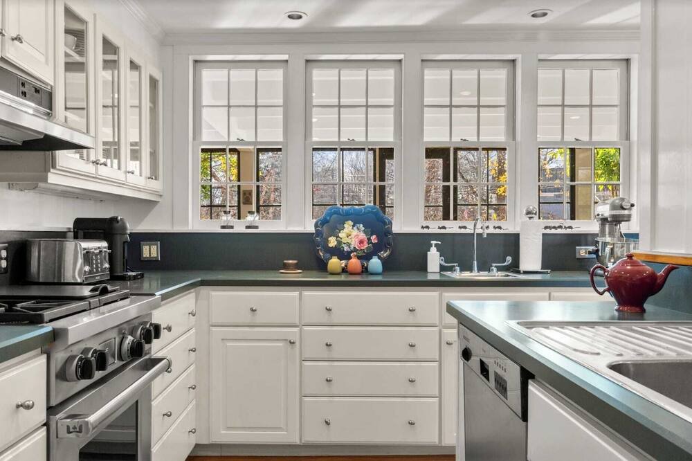 Photo of Outdoor in Ashley Falls