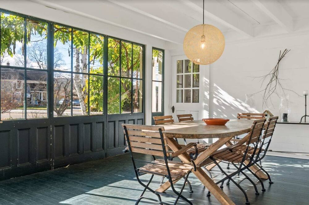 Photo of Outdoor in Ashley Falls