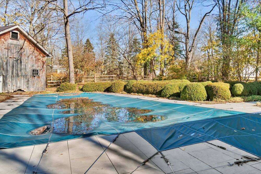 Photo of Outdoor in Ashley Falls