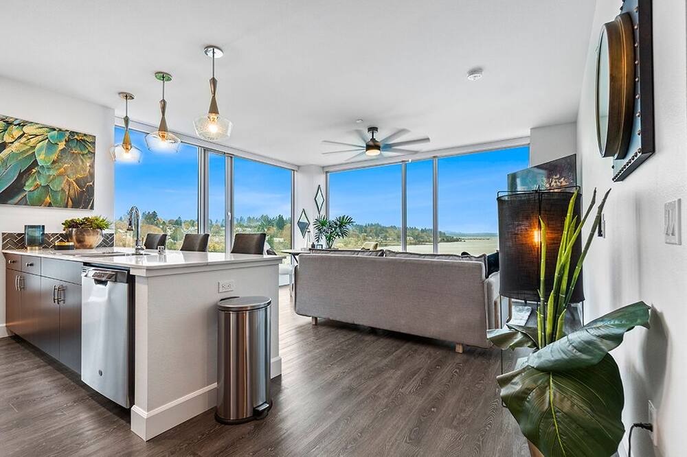 Photo of Others in Olympia