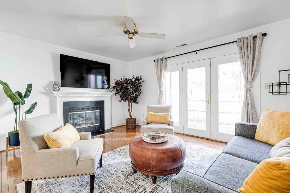 Photo of Livingroom in Tuckahoe