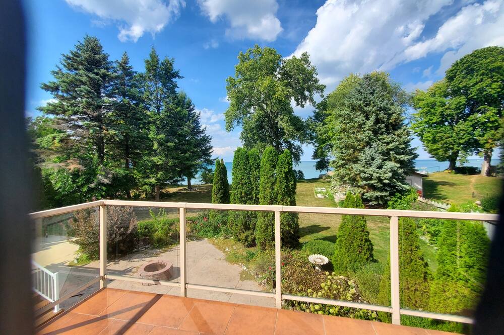 Photo of Outdoor in Sarnia