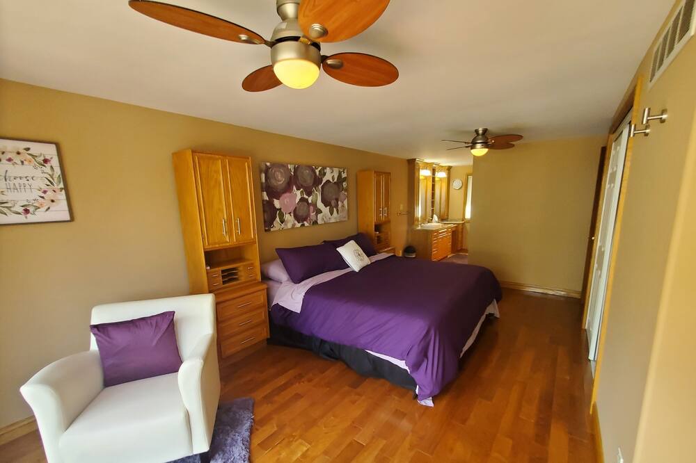 Photo of Bedroom in Sarnia