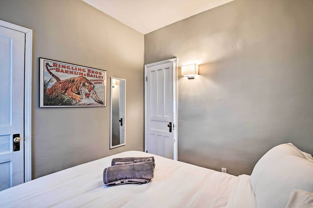 Photo of Bedroom in Schenectady