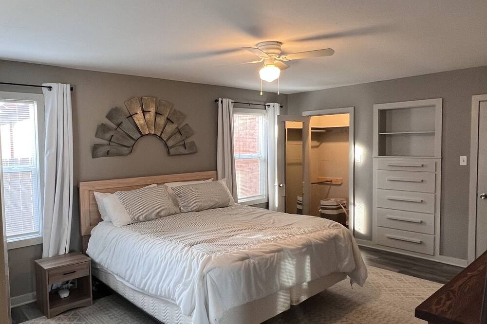 Photo of Bedroom in Littlefield