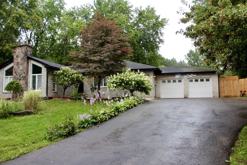 Photo of Outdoor in Caledon