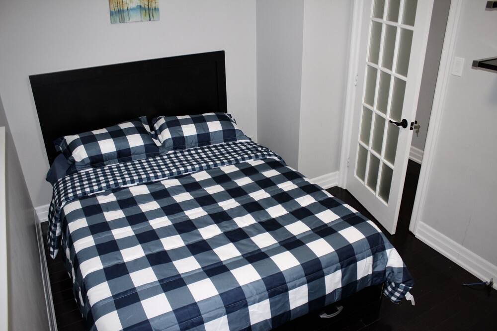 Photo of Bedroom in Caledon