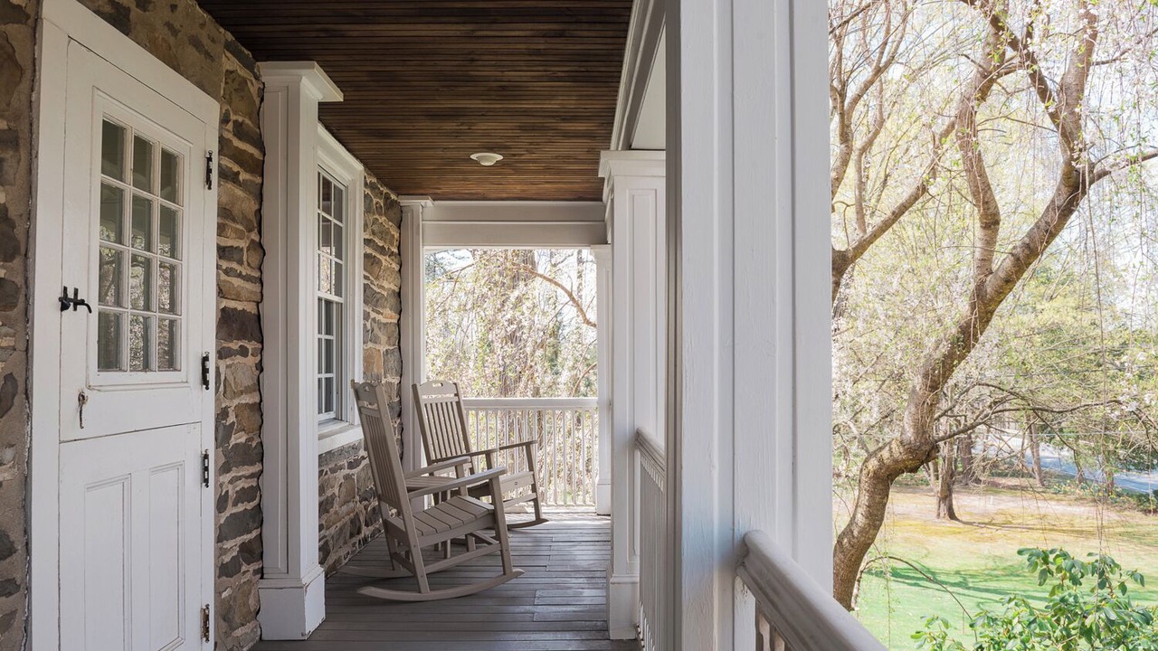 Photo of Patio Balcony in Town of Marbletown