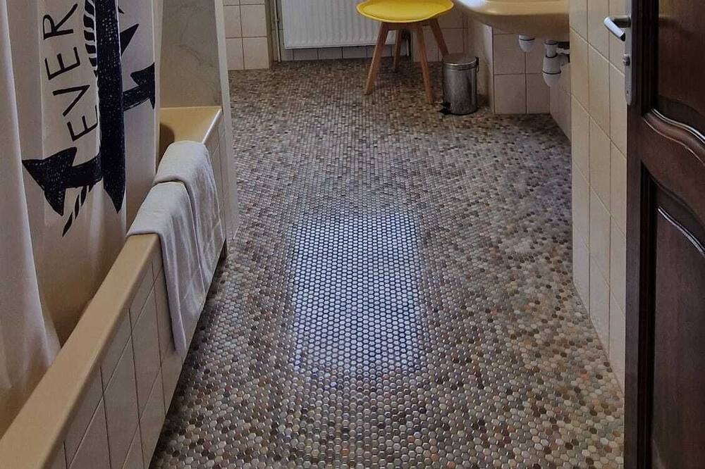 Photo of Bathroom in Hettange-Grande