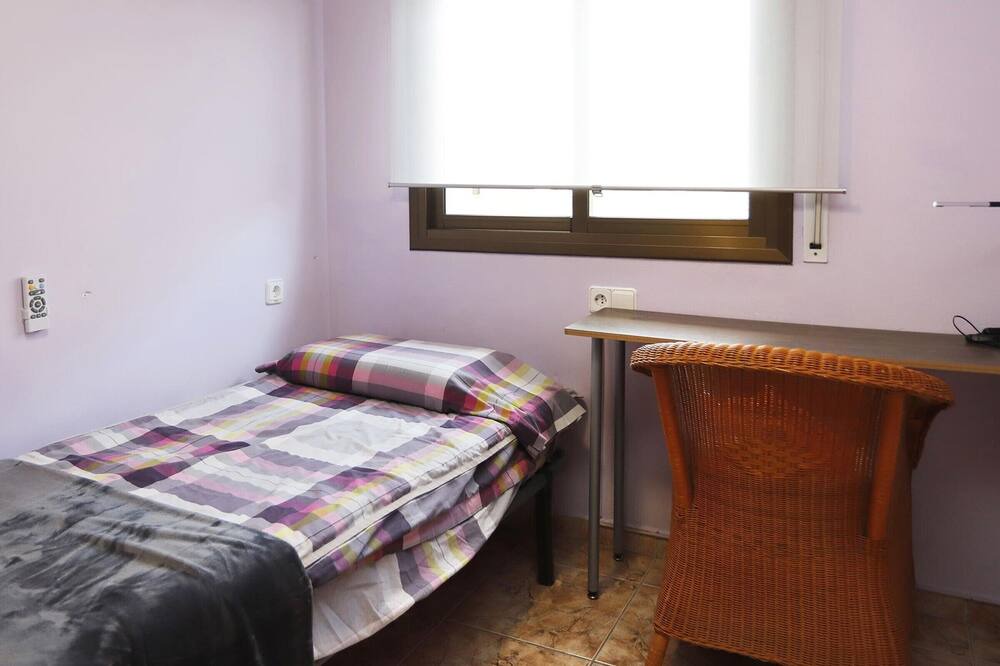 Photo of Bedroom in Torredembarra