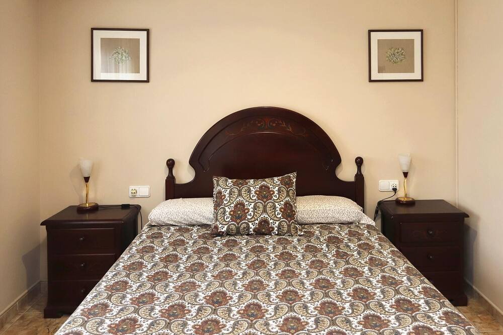 Photo of Bedroom in Torredembarra