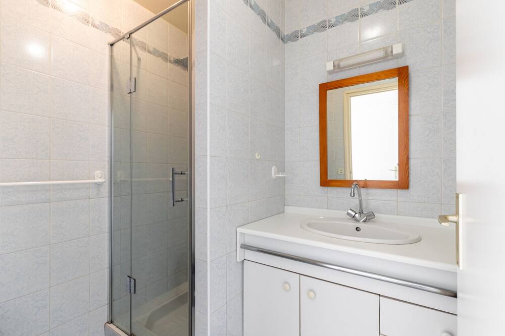 Photo of Bathroom in Notre-Dame-de-Riez