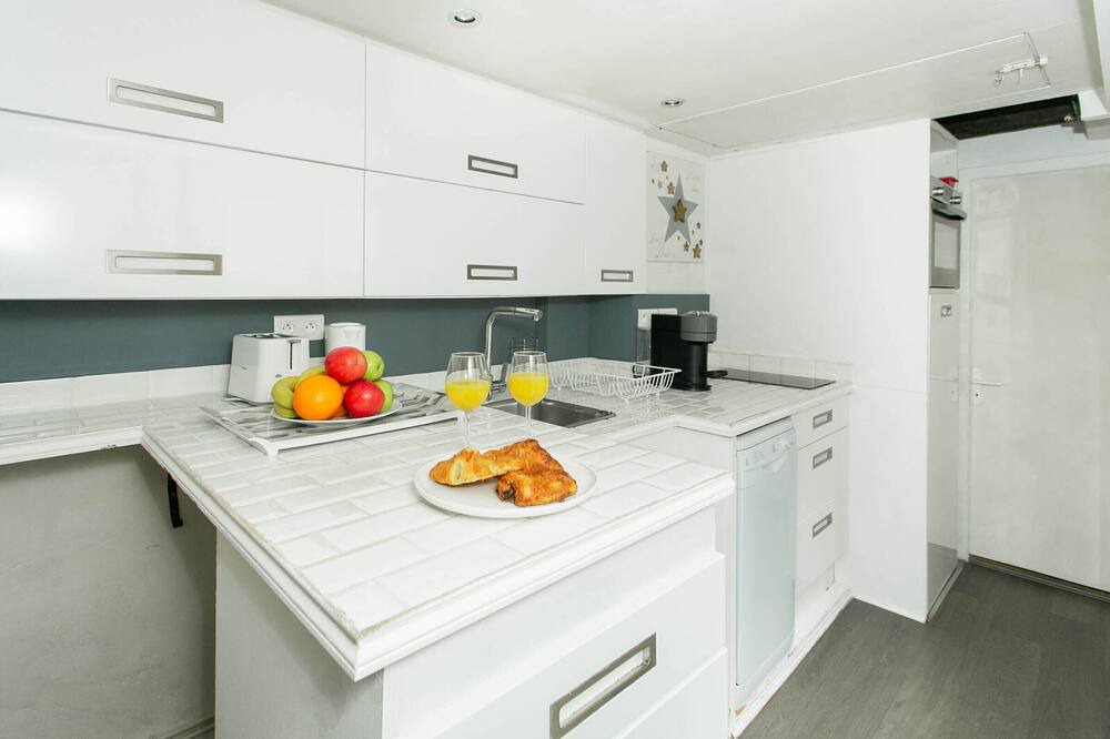 Photo of Kitchen in Les Iles