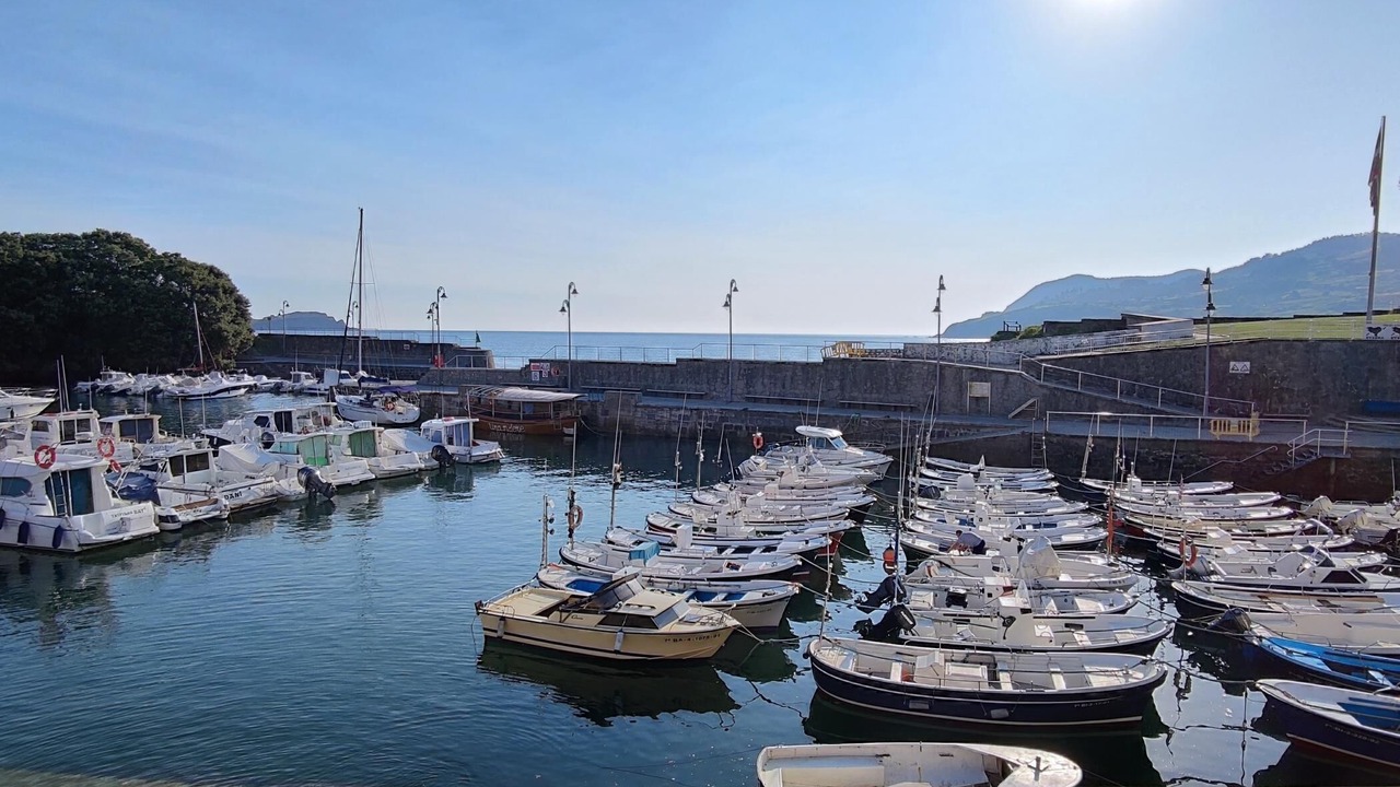 Photo of Others in Mundaka