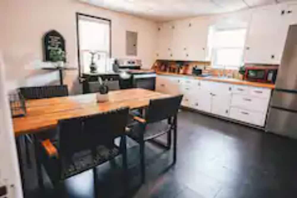 Photo of Kitchen in Arkansas City